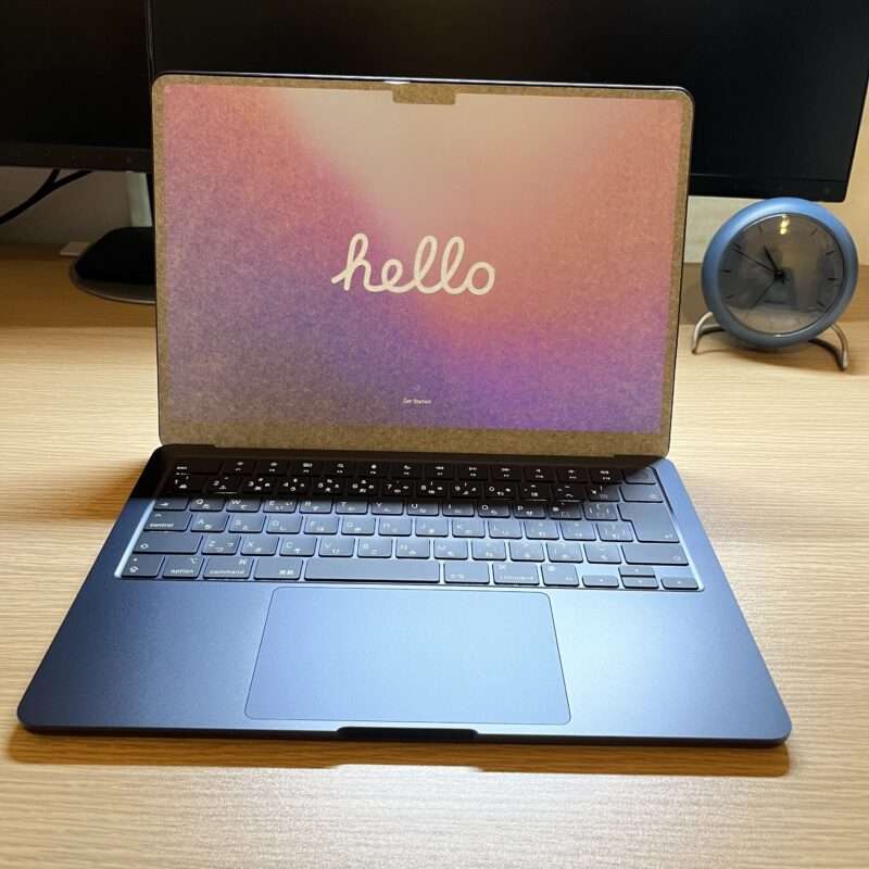 MacBook Air M2ミッドナイトの起動